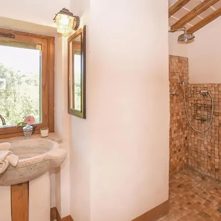 Casa de Férias Awesome In With 4 Bedrooms And Wifi *